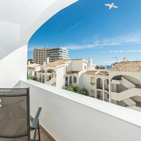 Casablanca 5. Con Vistas A La Piscina. * Fuengirola