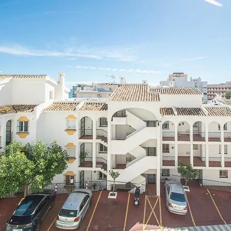 Casablanca 5. Con Vistas A La Piscina. * Fuengirola