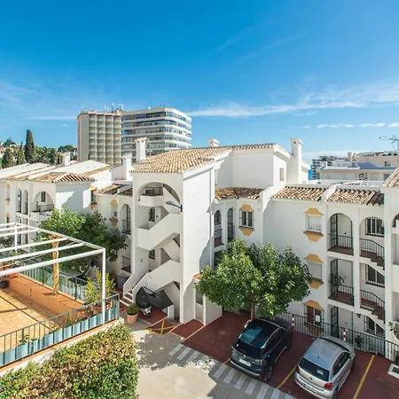 Casablanca 5. Con Vistas A La Piscina. * Fuengirola